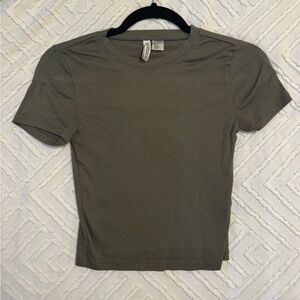 Divided cropped t-shirt